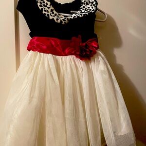 Dress size 24months /2T
